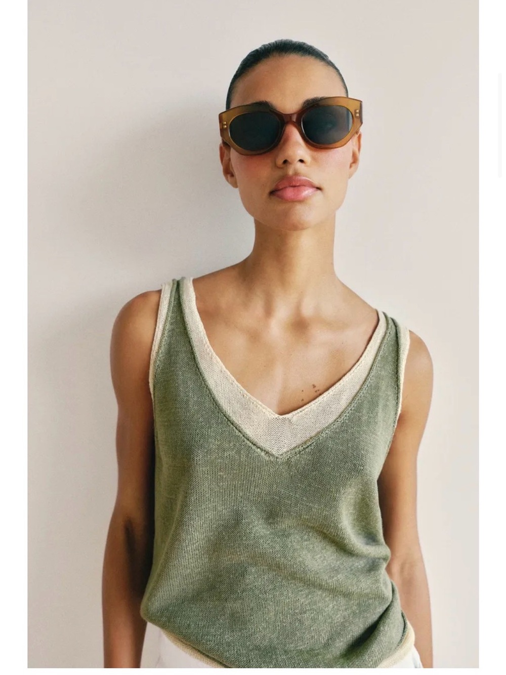 Zara combination V-Neck Knit Tank with Cream Trim Sz S 2026